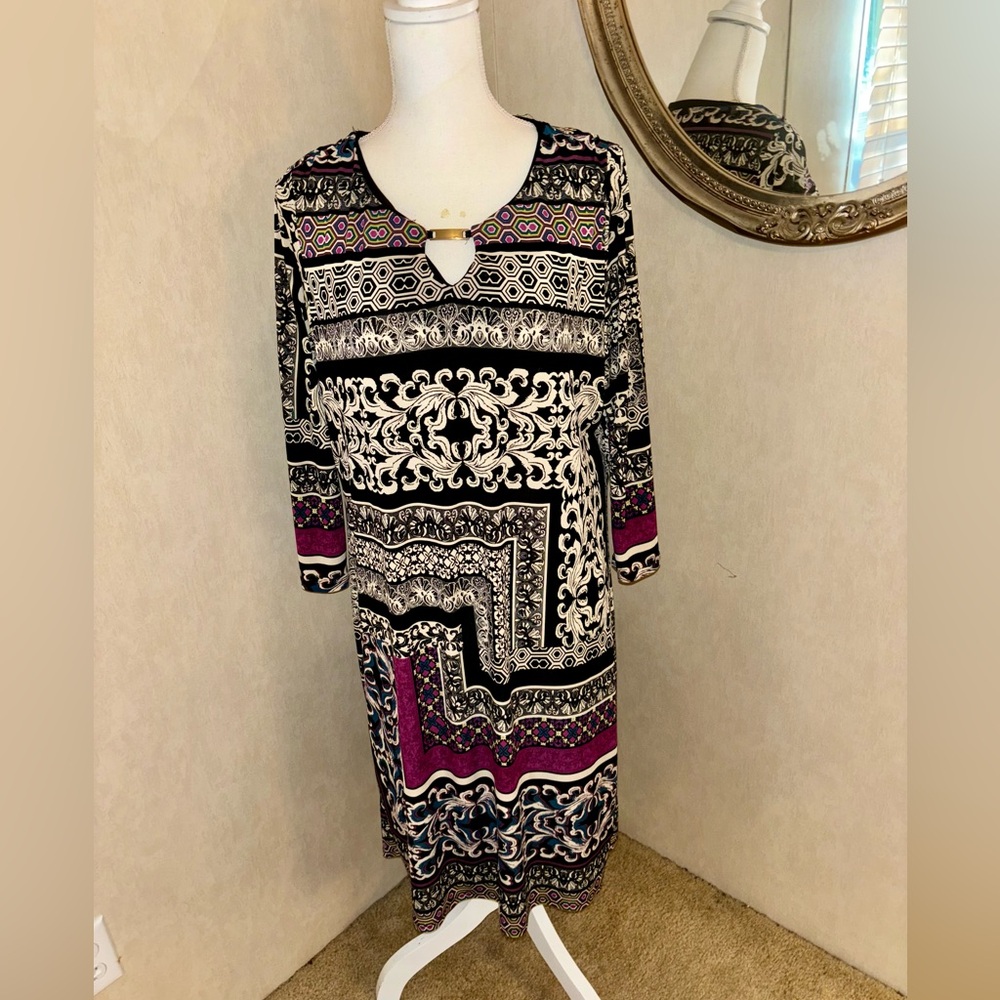 Dress, Size M, multi colored, mostly purple & black